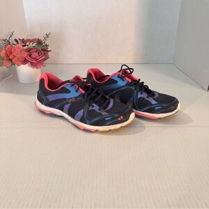 Ryka " Influence" Women's Navy Blue Athletic Shoes with Pink Accents